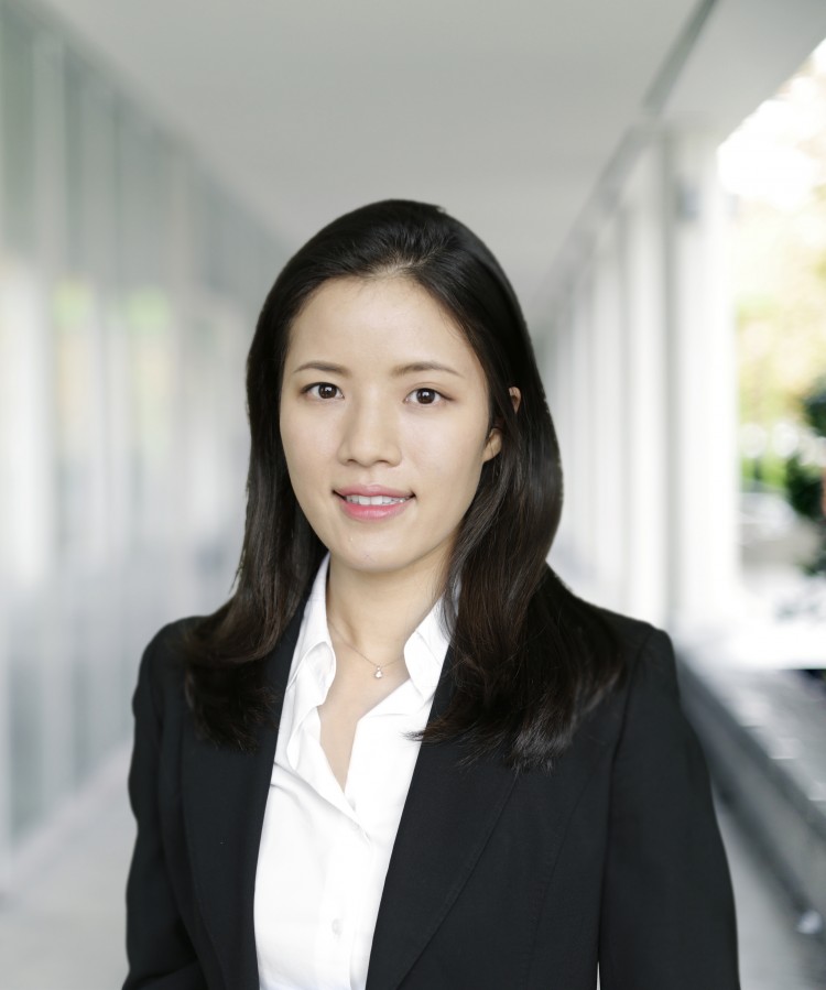Profile image of So-Eun Park standing outside