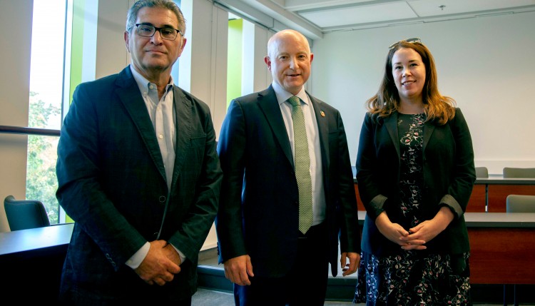 ImpactInvesting-Group.jpg 